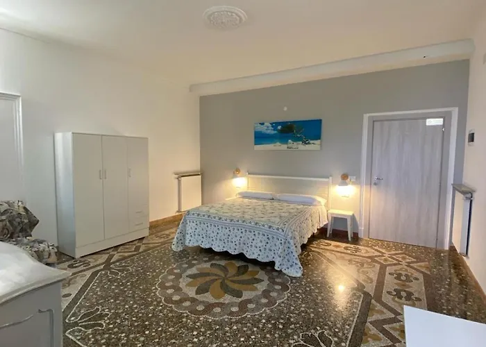 Columbus Pensionat Camogli