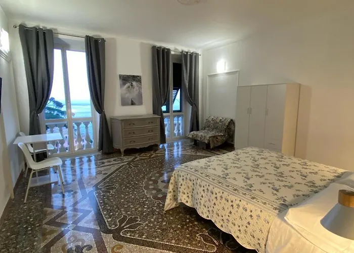 Columbus Pensionat 3*